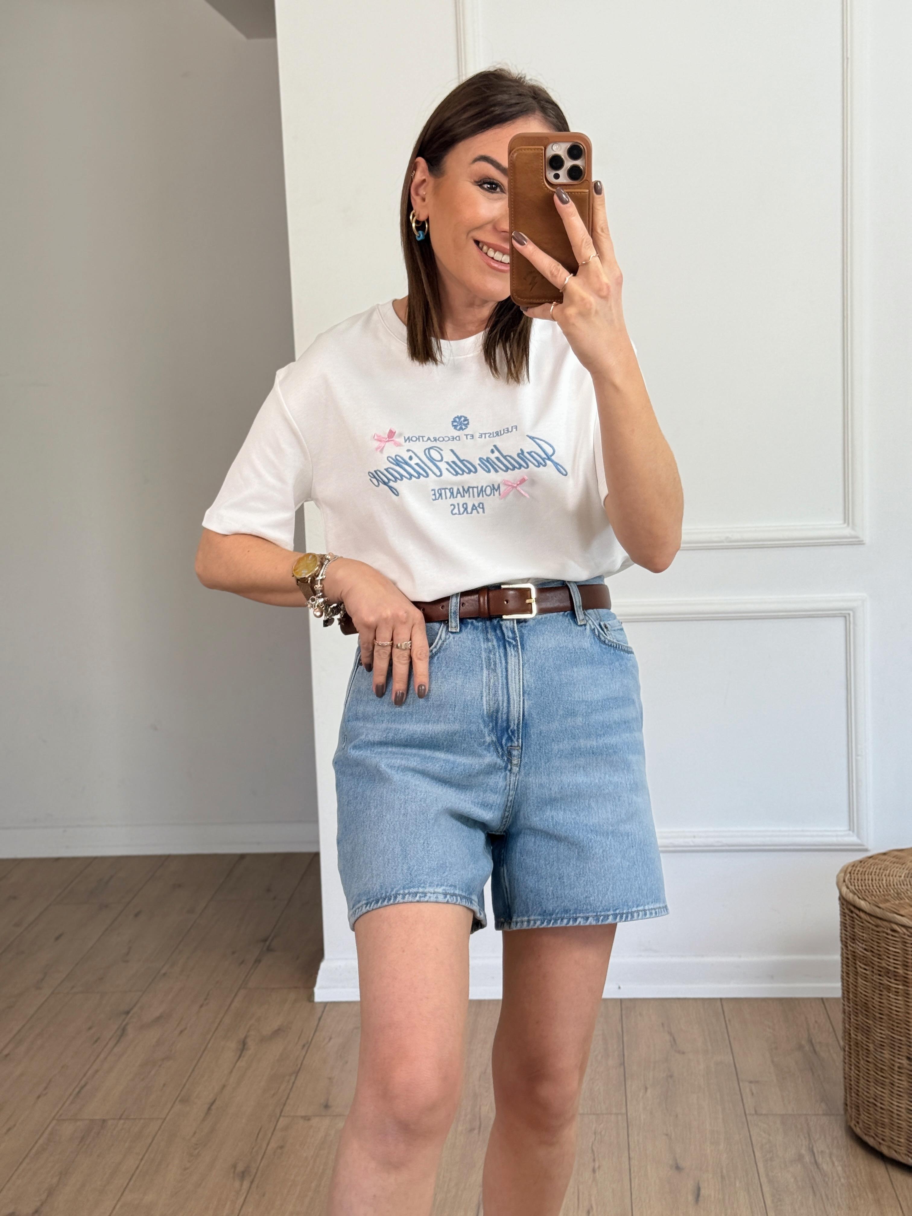 T-Shirt with Ribbon and Text Embroidery White