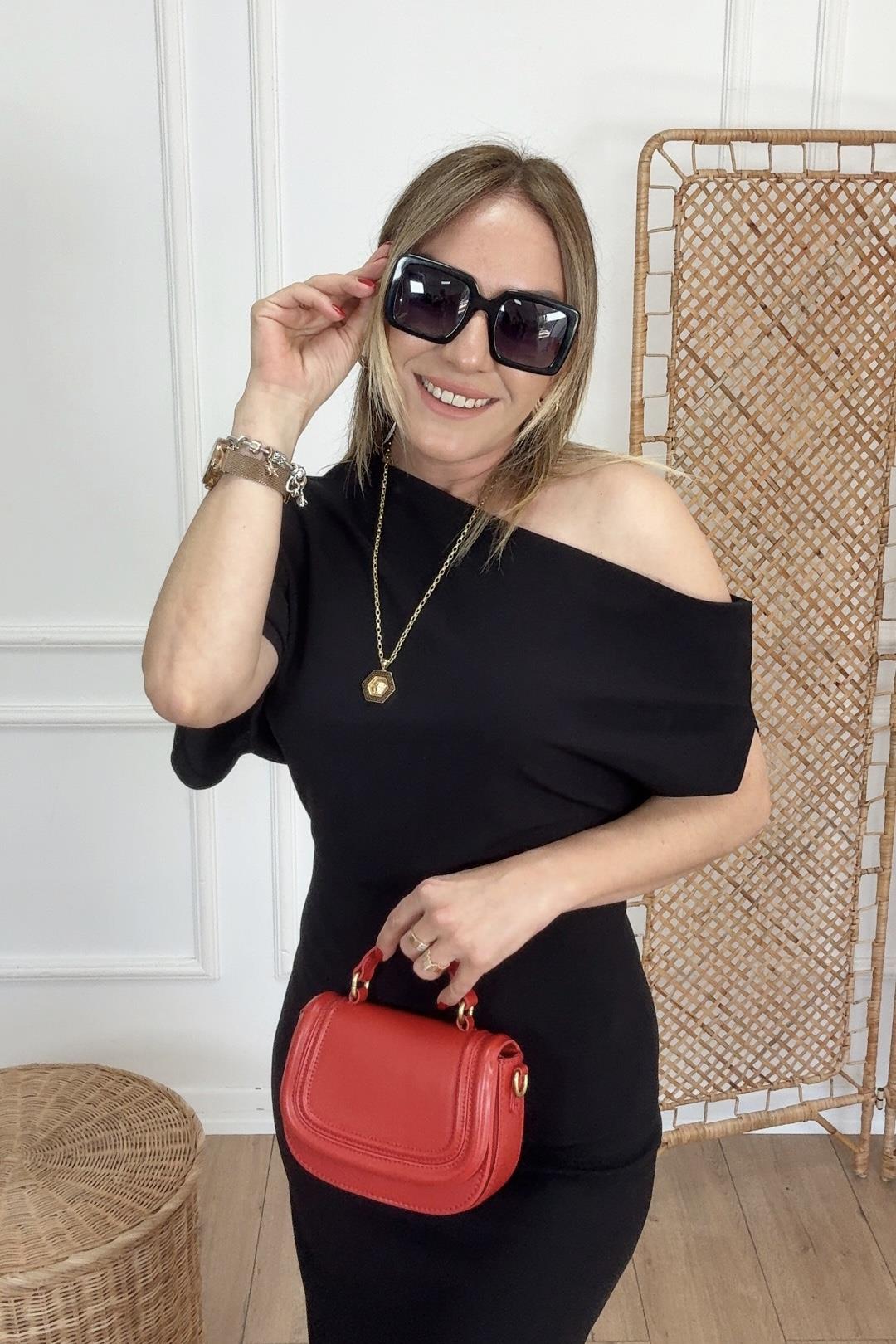 Omuzu Düşük Orj Marka Elbise SİYAH