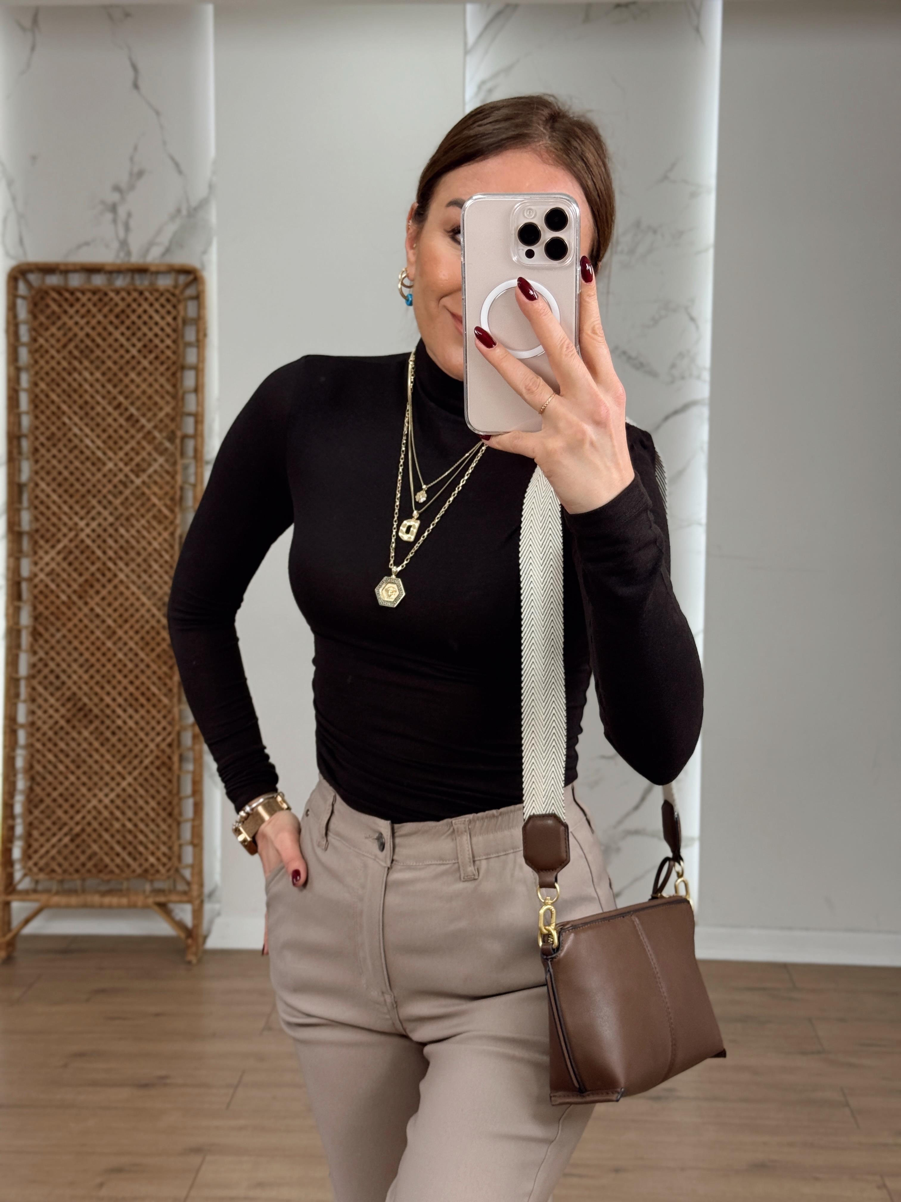 Omuzu Ve Yanı Büzgülü Yarım Balıkçı Yaka Body KAHVE