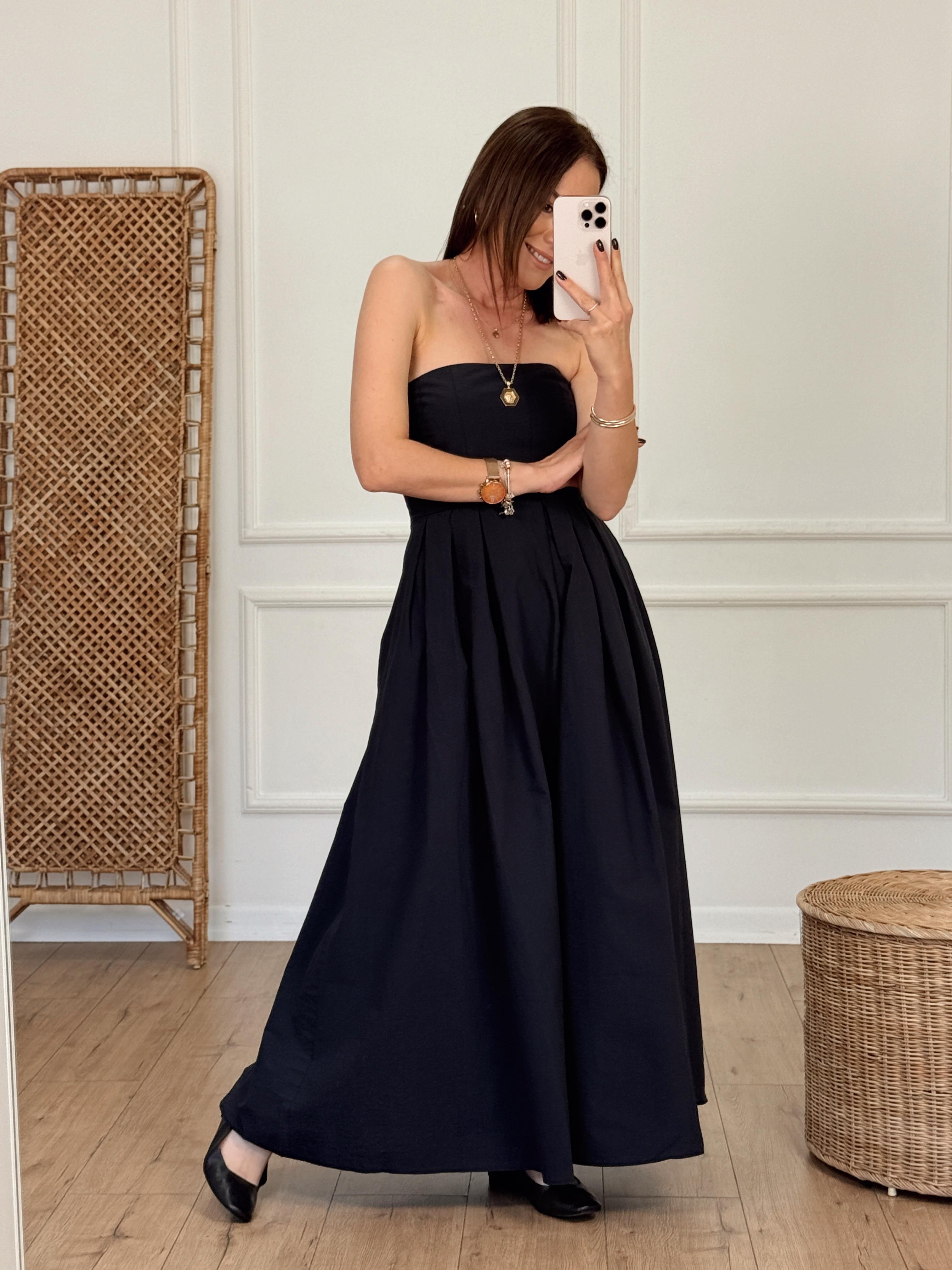 Piliseli Sırtı Lastikli Straplez Midi Elbise SİYAH