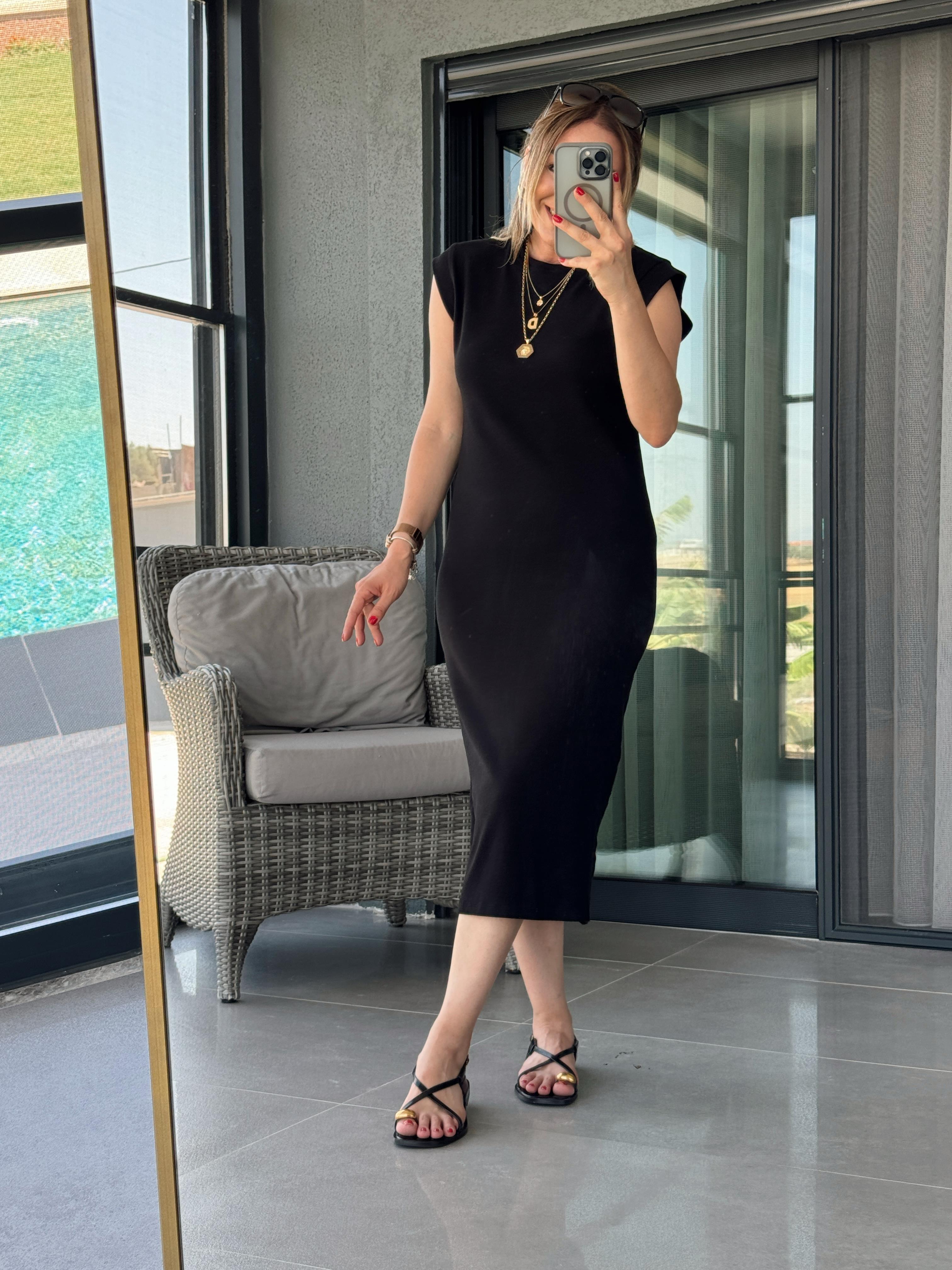 Sıfır Kol Elbise SİYAH