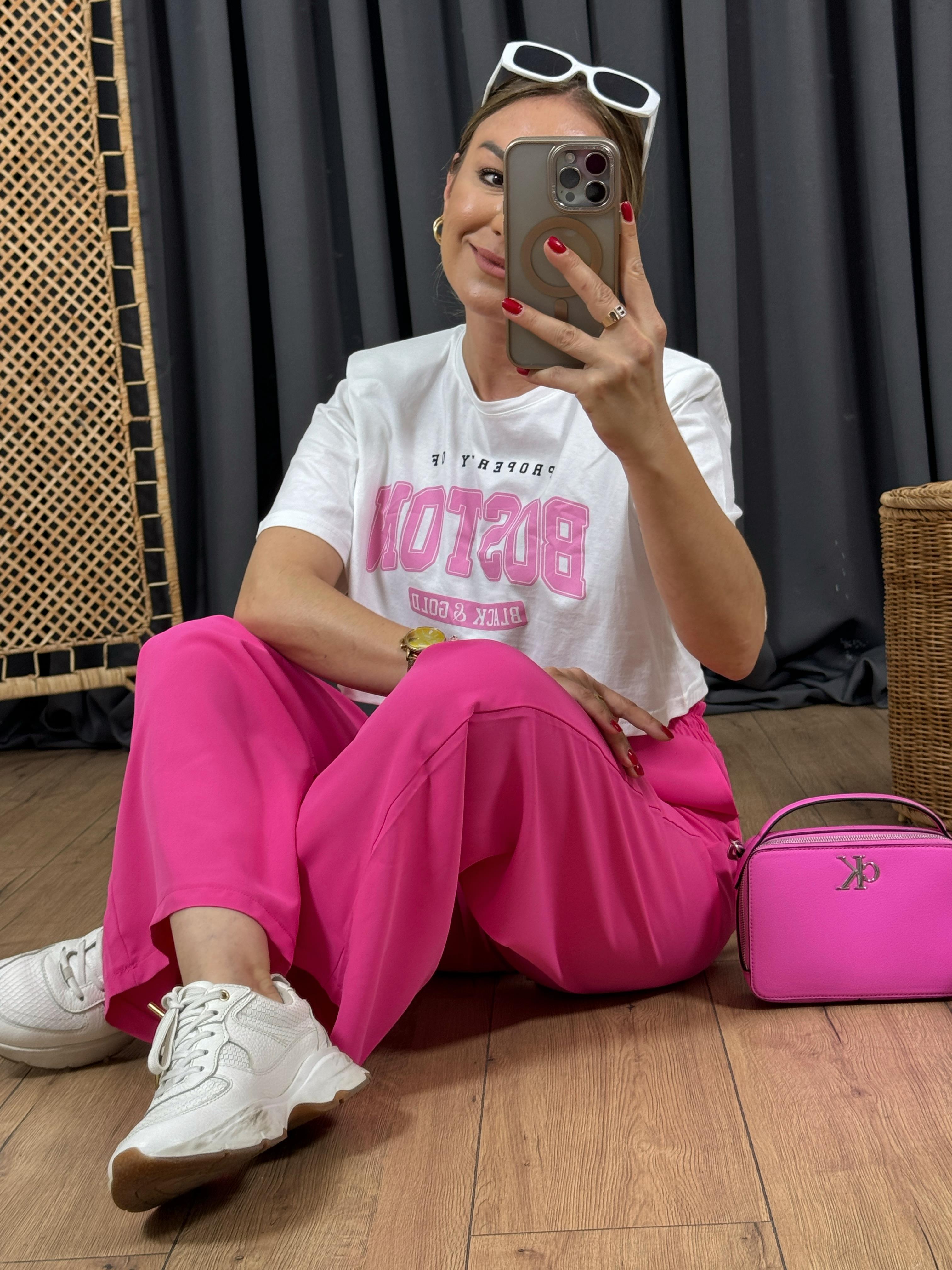 Vatkalı Yazı Detaylı Crop Tshirt EKRU
