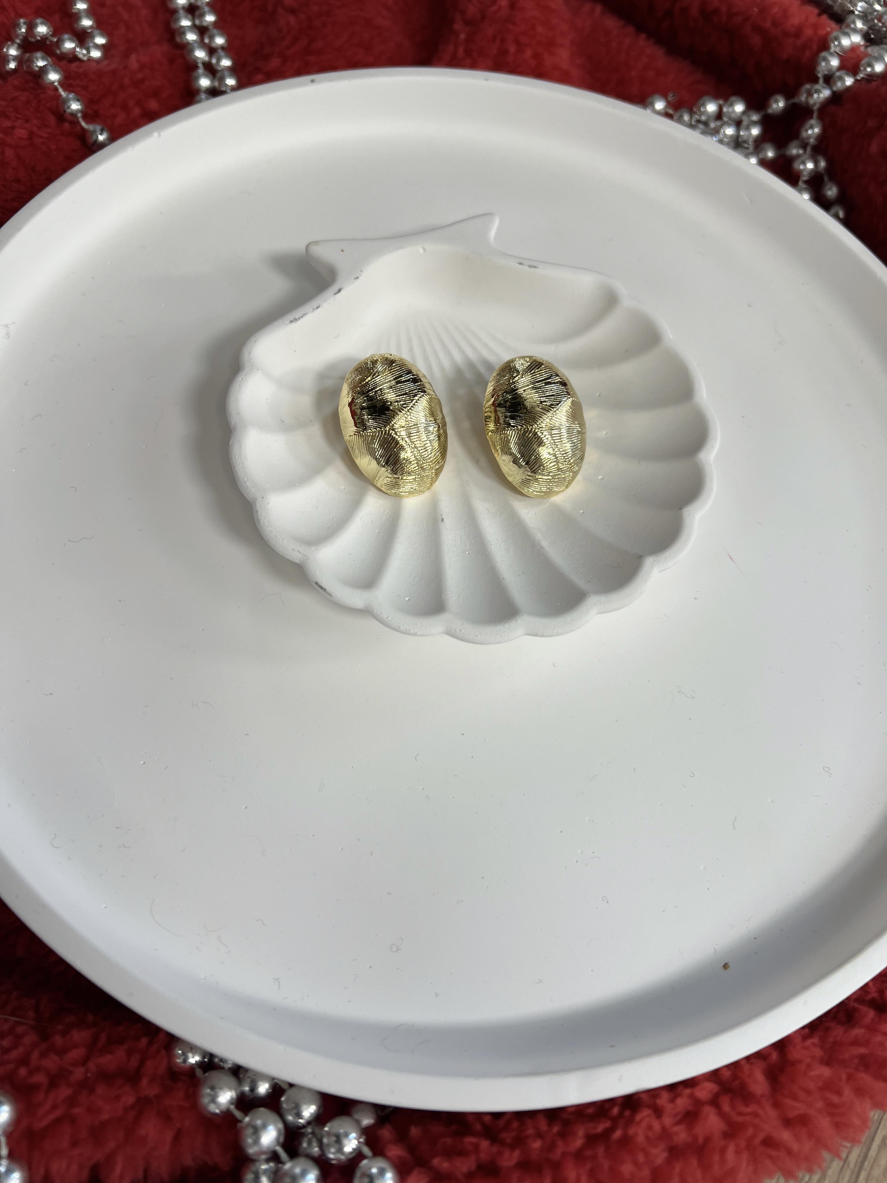 Vintage Oval Plaka Küpe GOLD