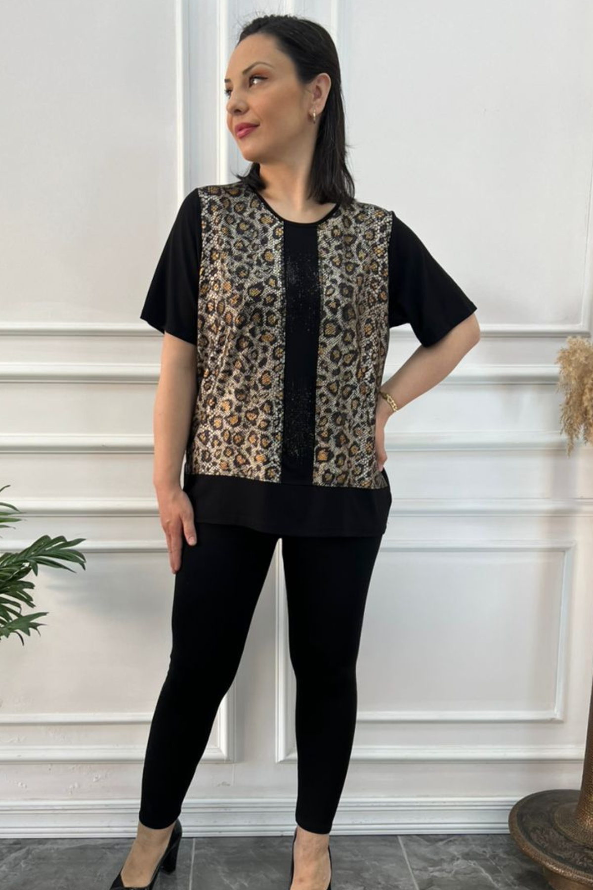 Büyük Beden Desenli Taşlı Bluz