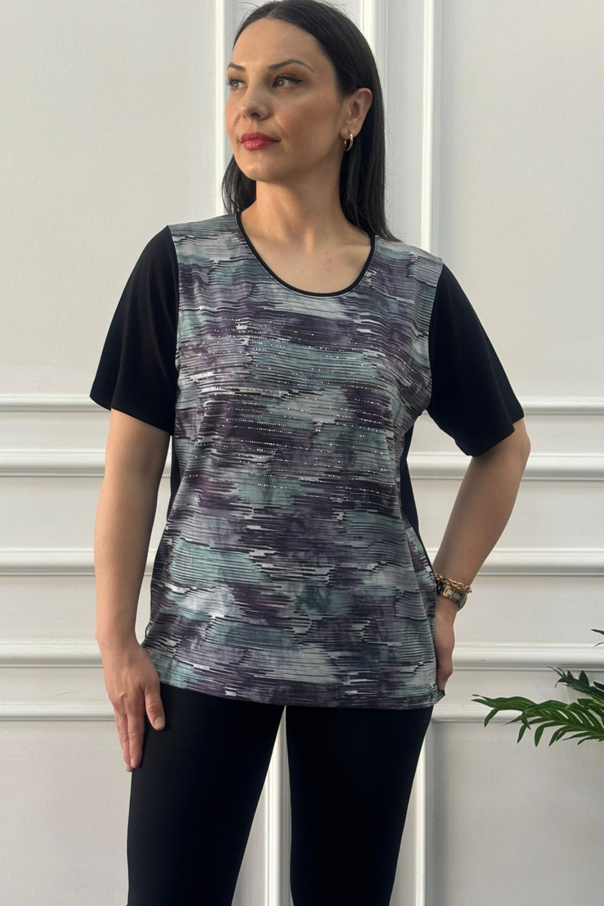 Büyük Beden Siyah Gri Desenli Taşlı Bluz