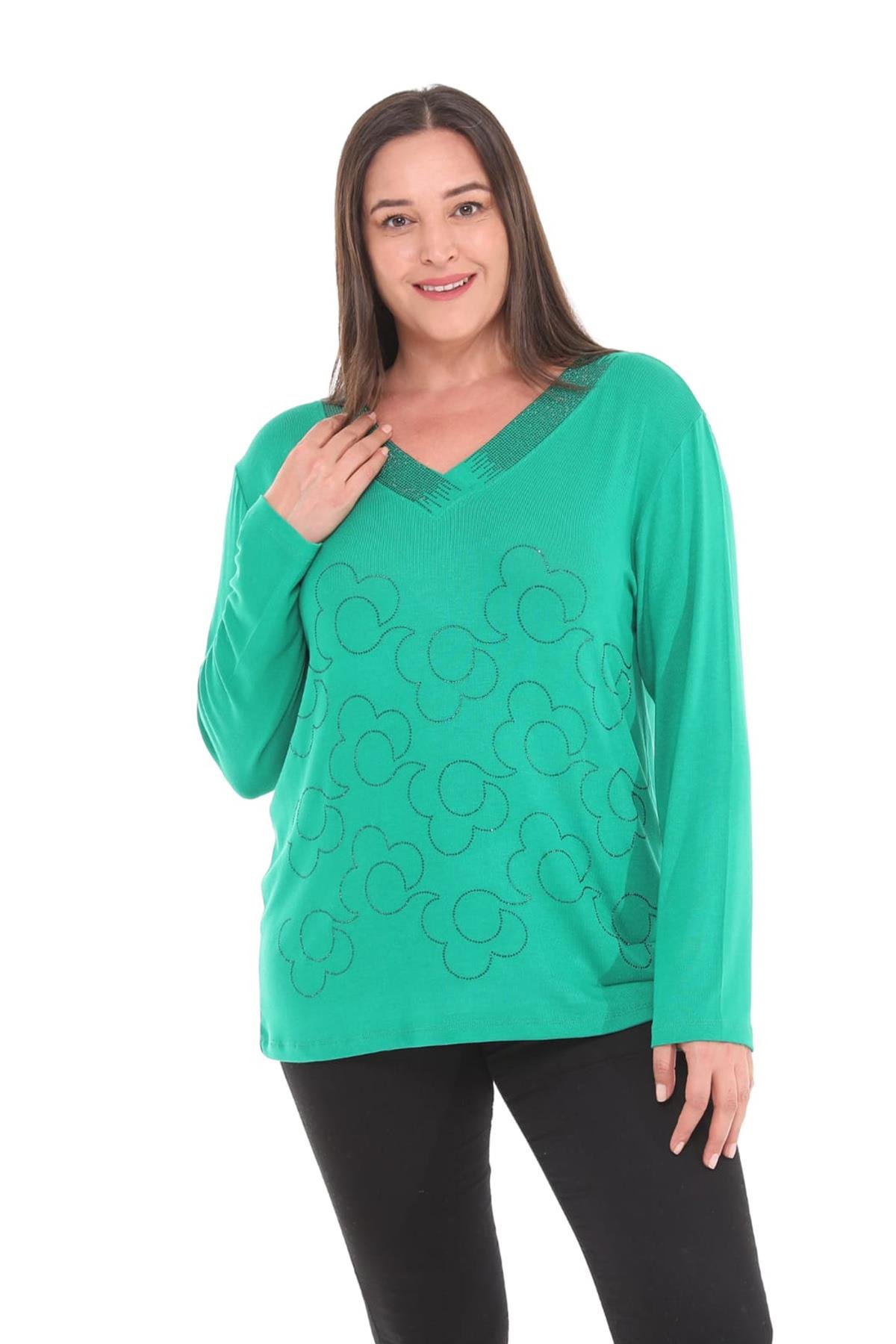 Büyük Beden V Yakalı Taş Detaylı Zümrüt Yeşili Bluz