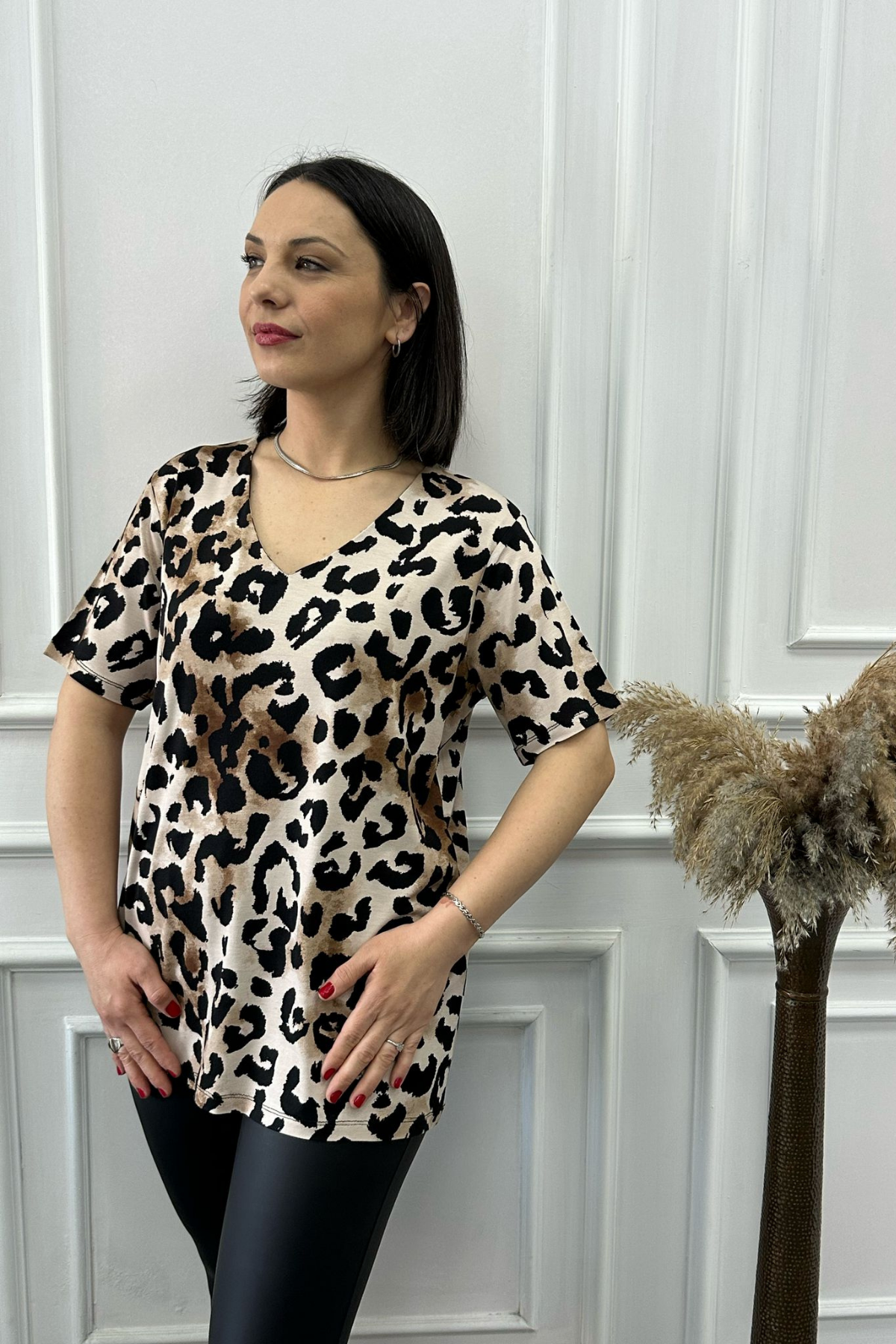 Büyük Beden Tulum Yaka Leopar Penye Bluz