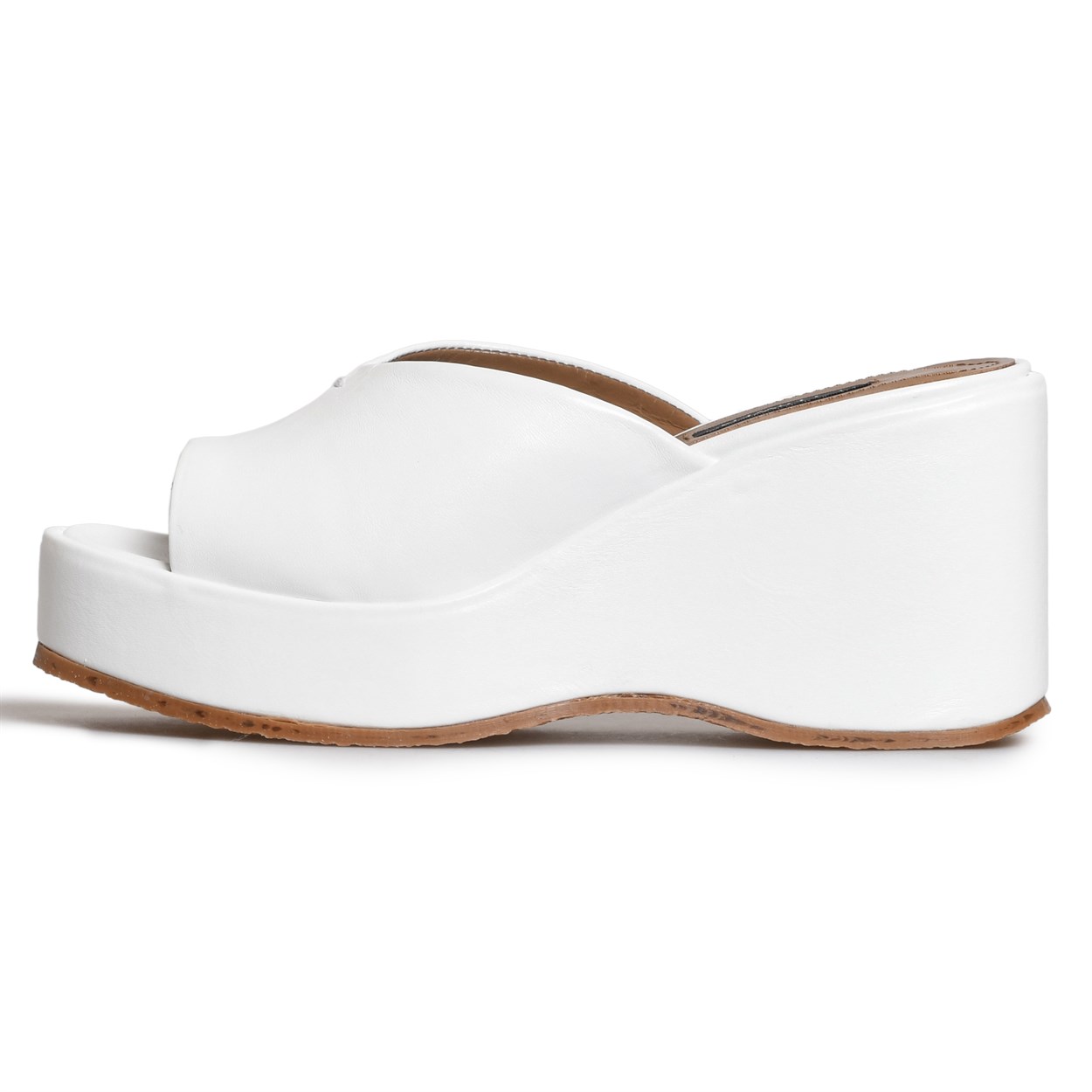 Beyaz Deri Dolgu Topuklu Kadın Terlik | Flower Ayakkabı