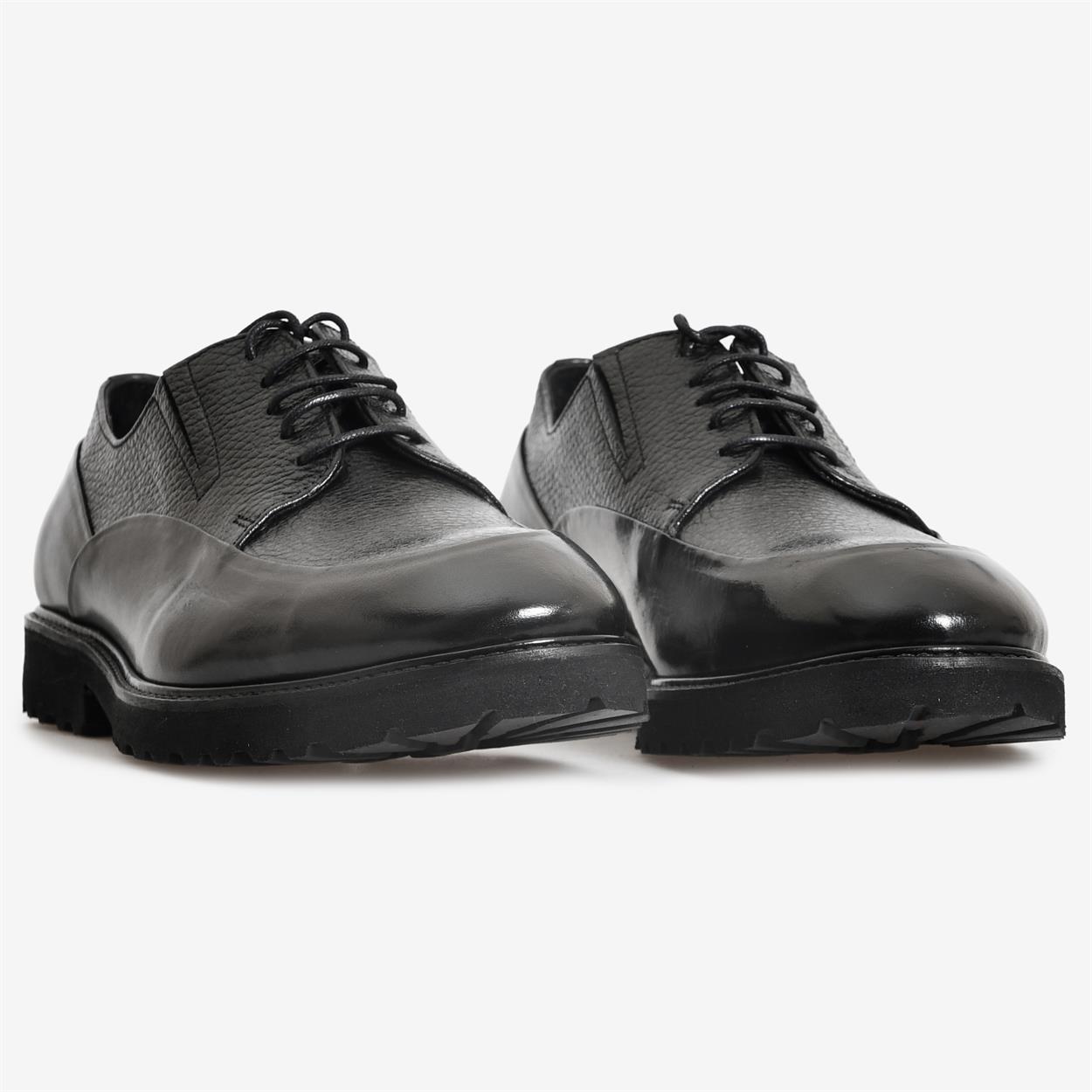 Siyah Deri Bağcıklı Erkek Günlük Ayakkabı