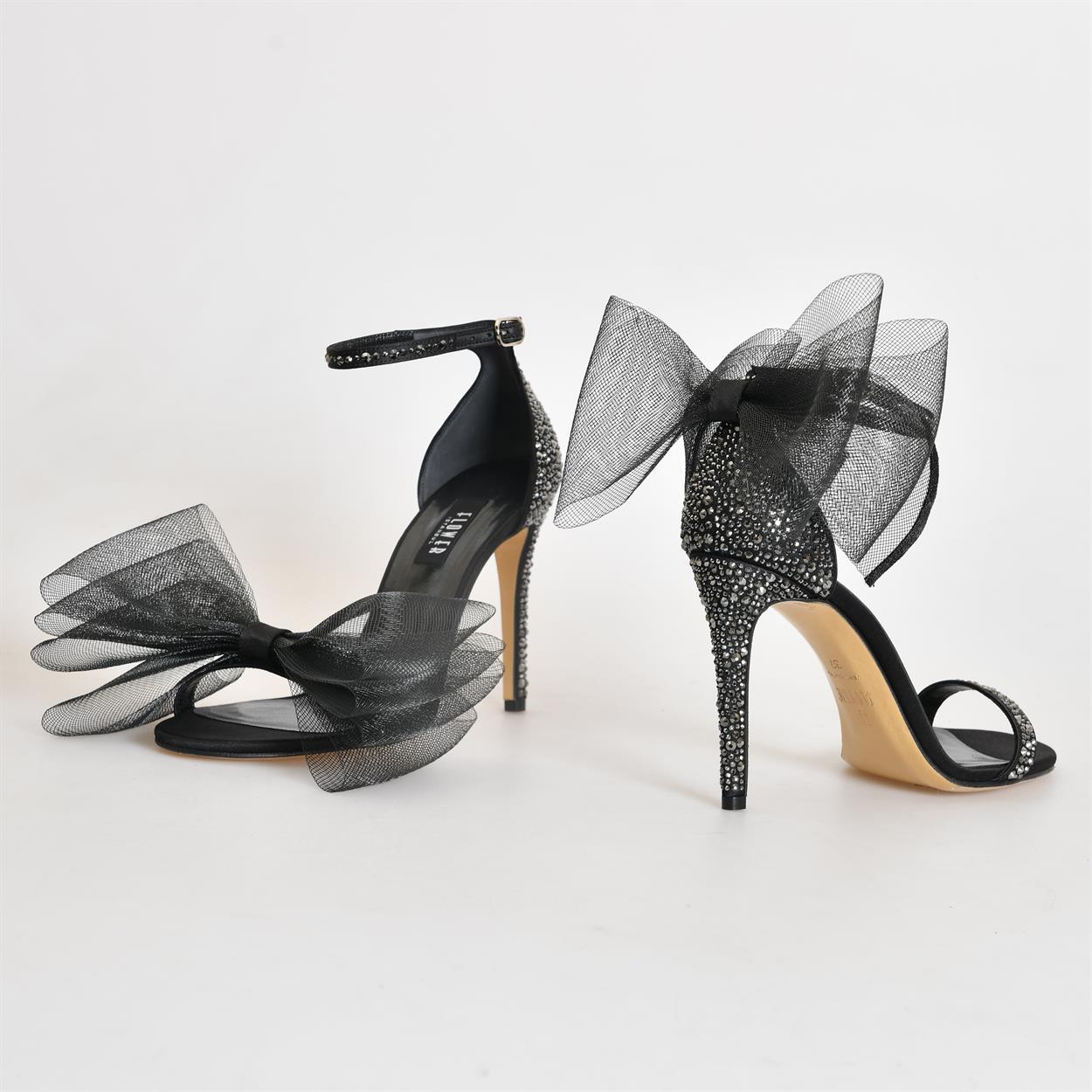 Flower Ayakkabı | Siyah Saten Taş ve Tül Detaylı Topuklu Kadın Ayakkabı