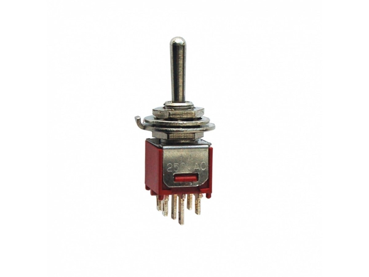 Toggle Switch ON-OFF 6P IC-138