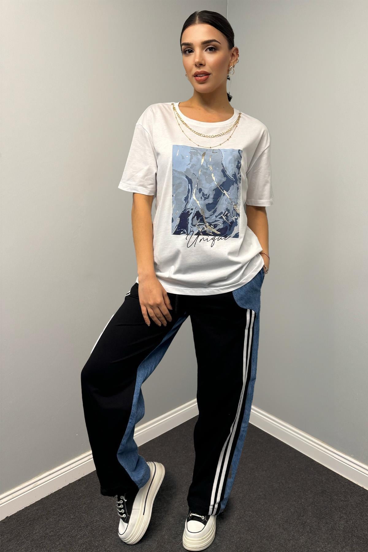 Tshirt Kolye Detaylı Pamuklu Tshirt