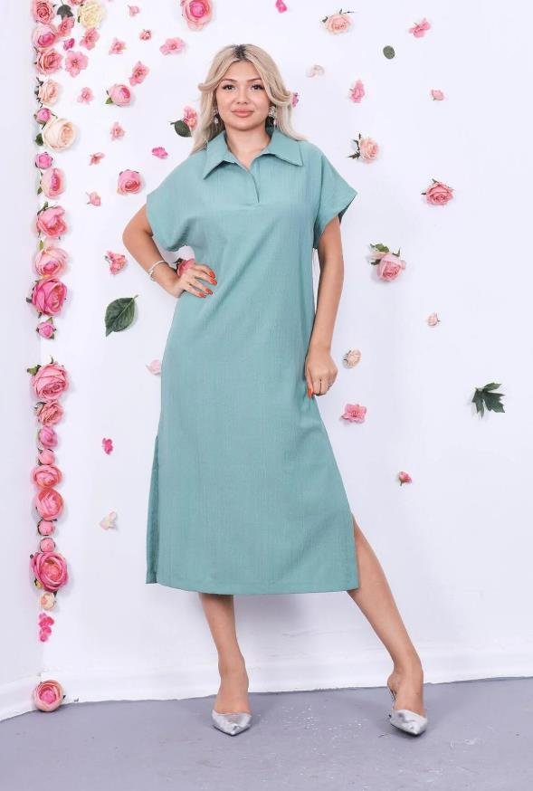 Elbise Polo Yaka Yırtmaçlı Elbise