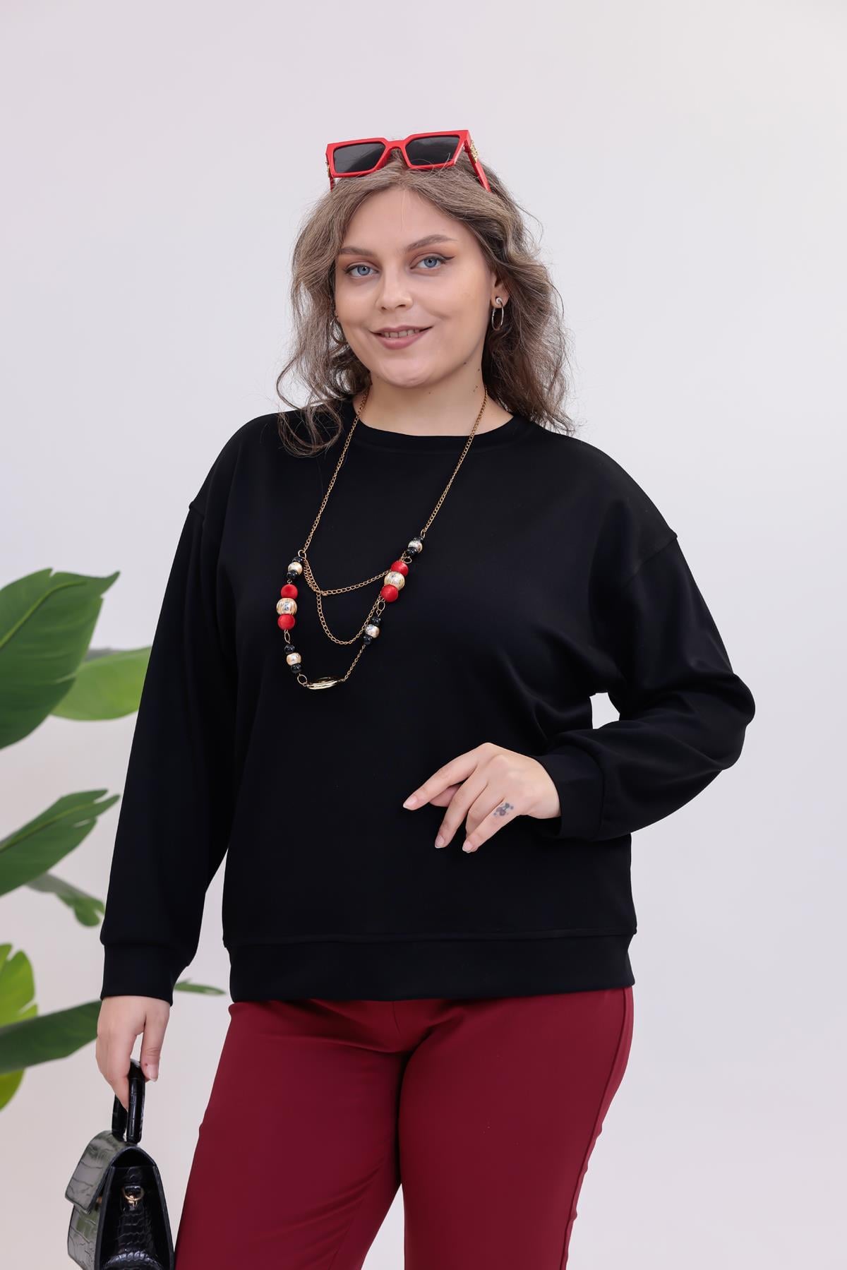 Büyük Beden Bisiklet Yaka Basıc Sweatshirt