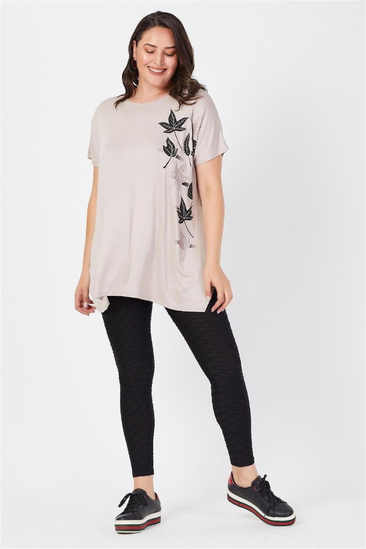 Tshirt Büyük Beden Salaş Sarmaşık Yaprak Baskılı T-Shirt Bej