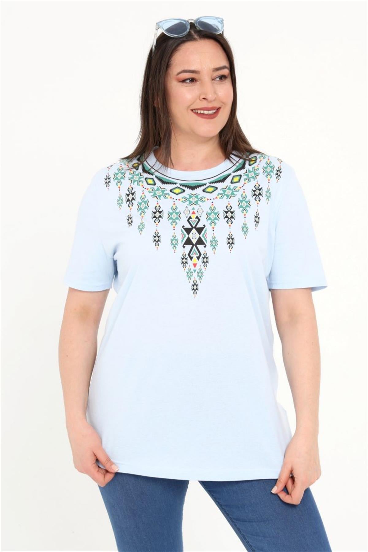 Bluz Büyük Beden Yakası Baskılı Bluz Bebe Mavisi