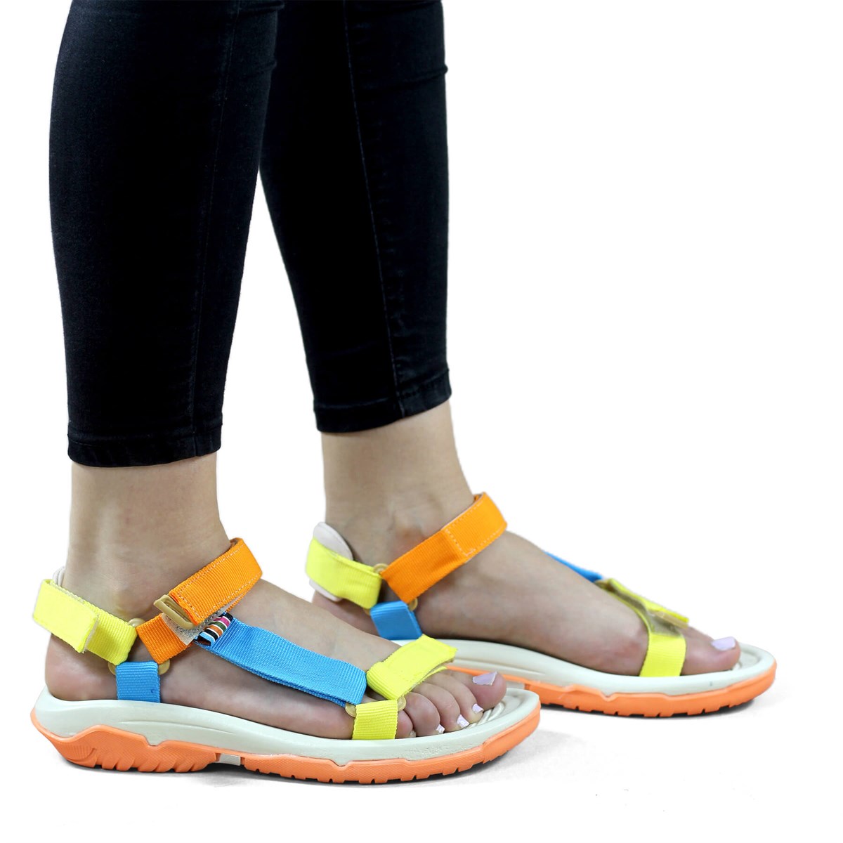 Pabucchi Trekking Yazlık Sandalet Kadın Çok Renkli 101 OZEZ000101-Çok  Renkli 8682023295247