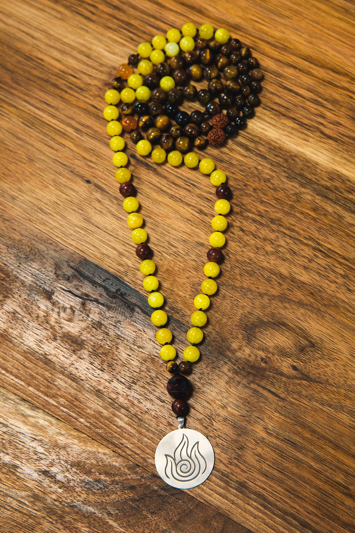 Gümüş Uçlu Ateş Mala