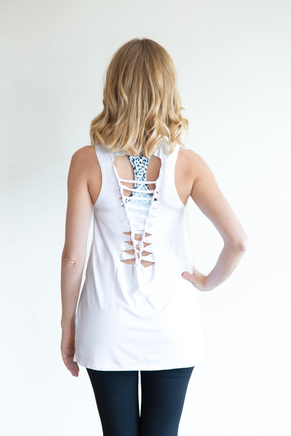 Sırt Detaylı Palm T-Shirt Beyaz Renk