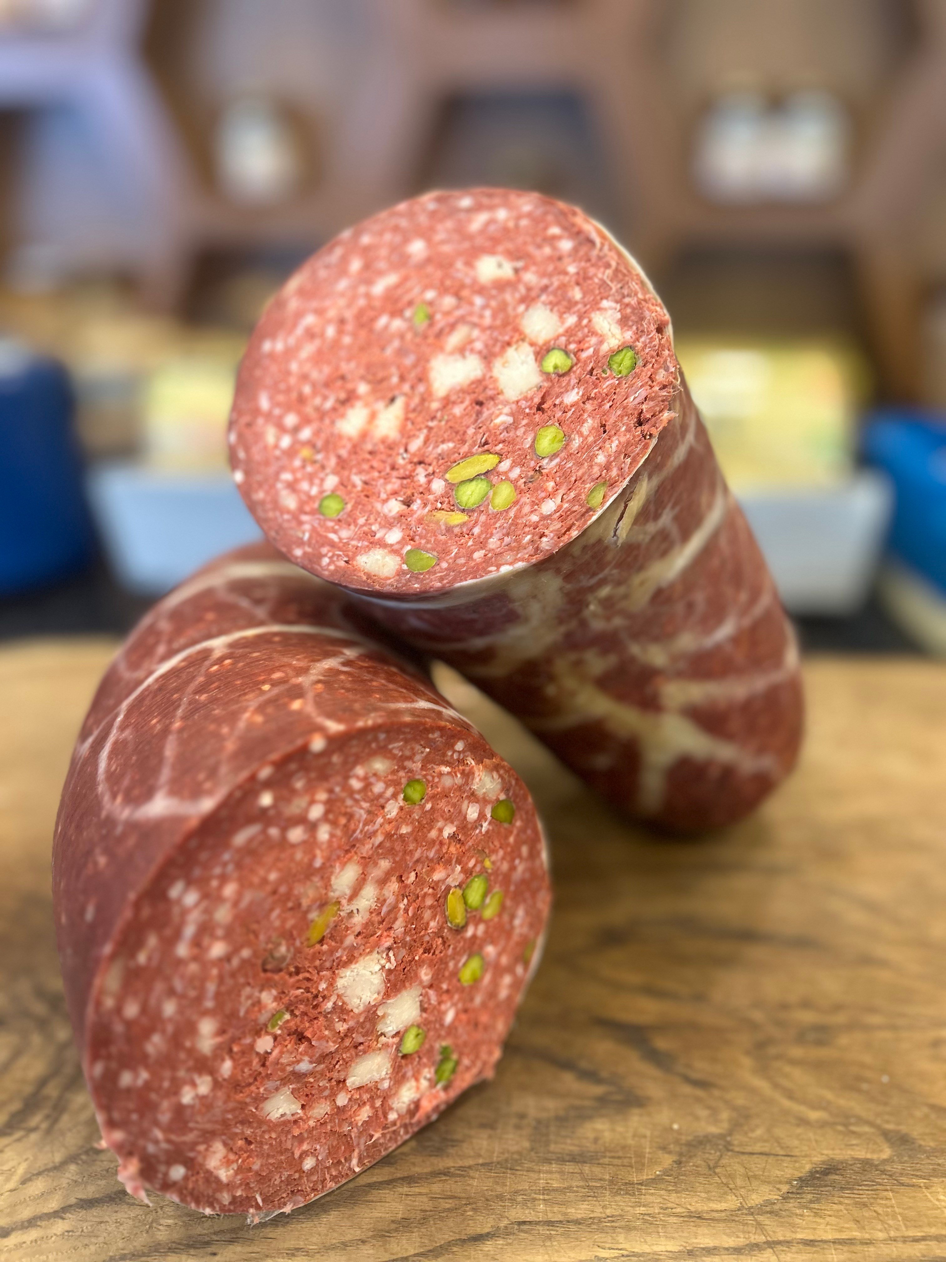 Kars Özel Göden Antep Fıstıklı ve Hellim Peynirli Sucuk 350-400 Gr Arası