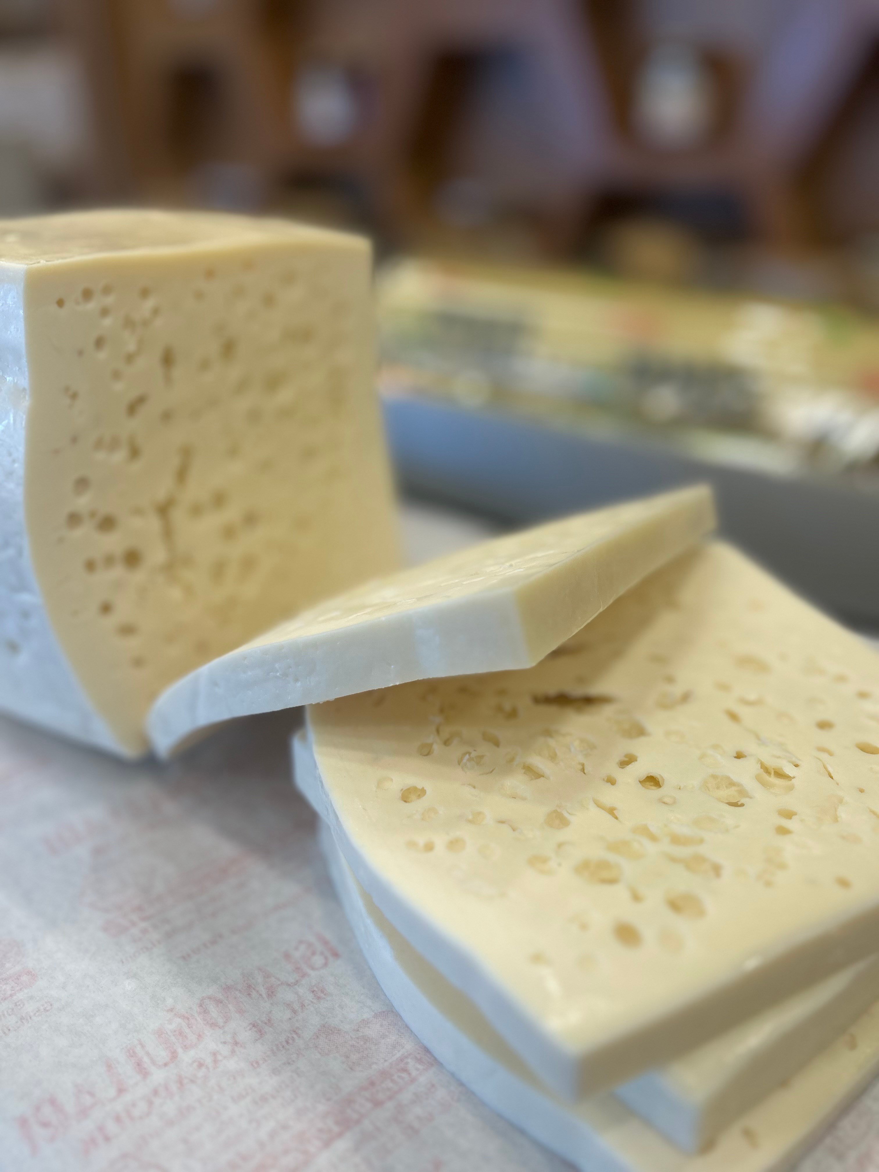 Kars Mihaliç Peyniri 350-400 Gr Arası 