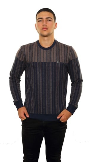 Yuvarlak Yaka Sweatshirt 