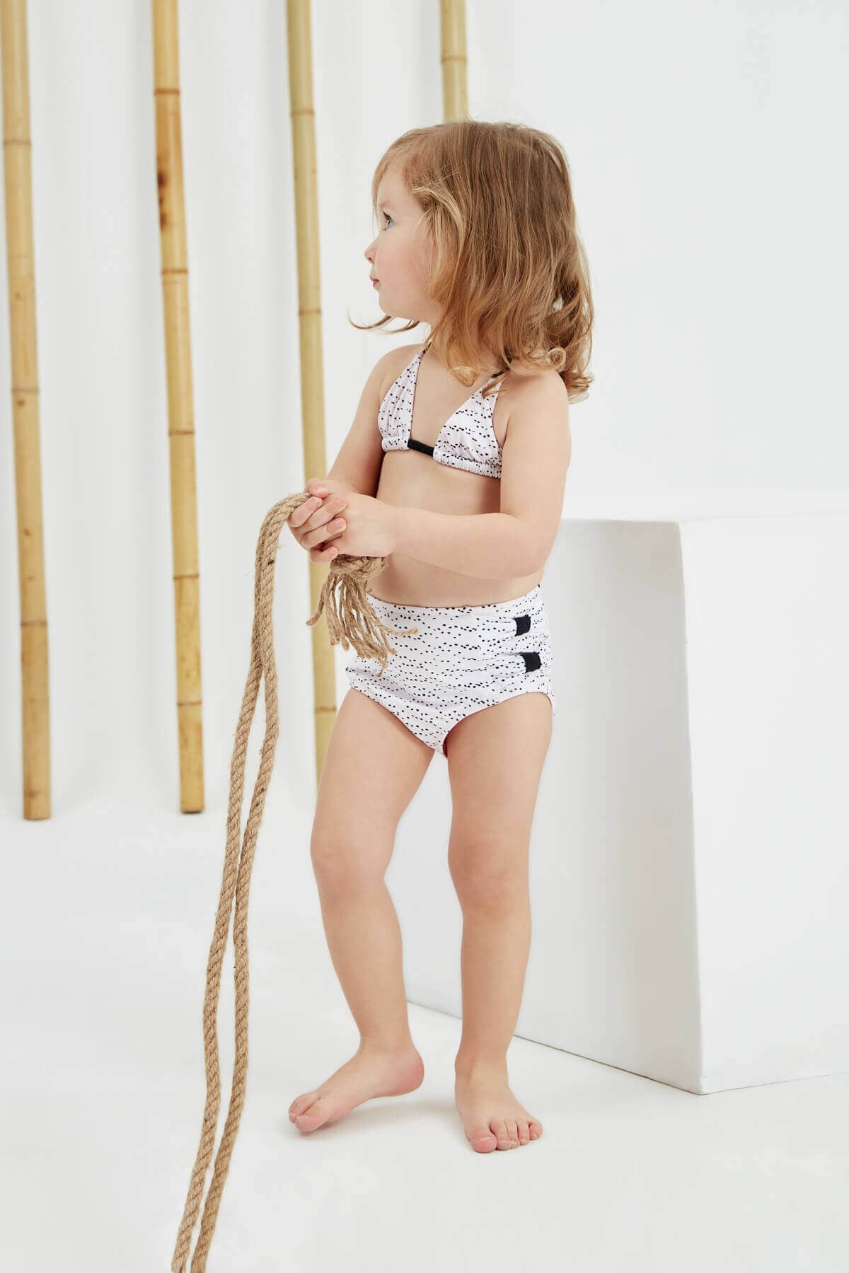 Betsy - Siyah-Beyaz yüksek bel çocuk bikini
