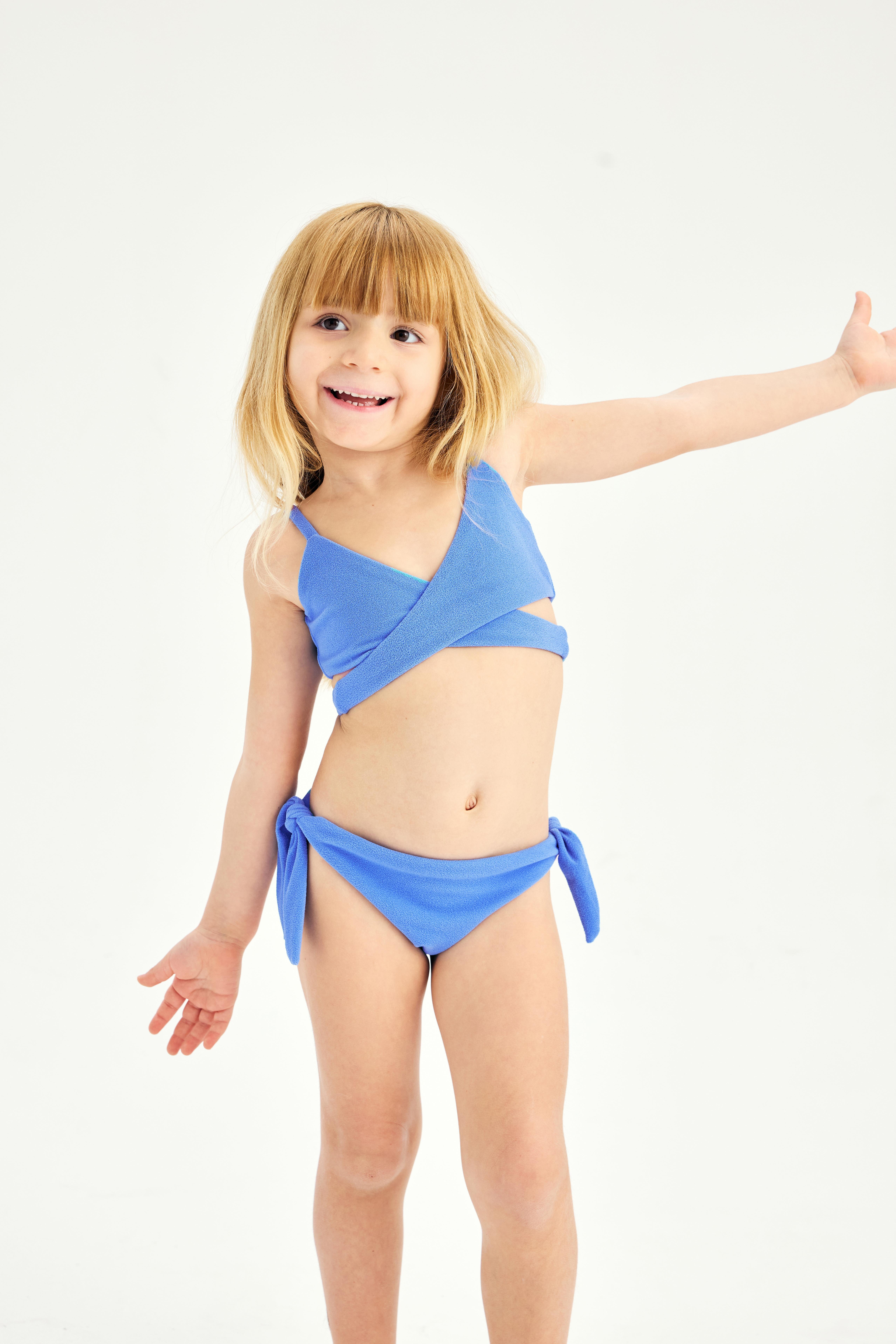 Claire Cut Out Detaylı Havlu Dokulu Çocuk Bikini Takımı