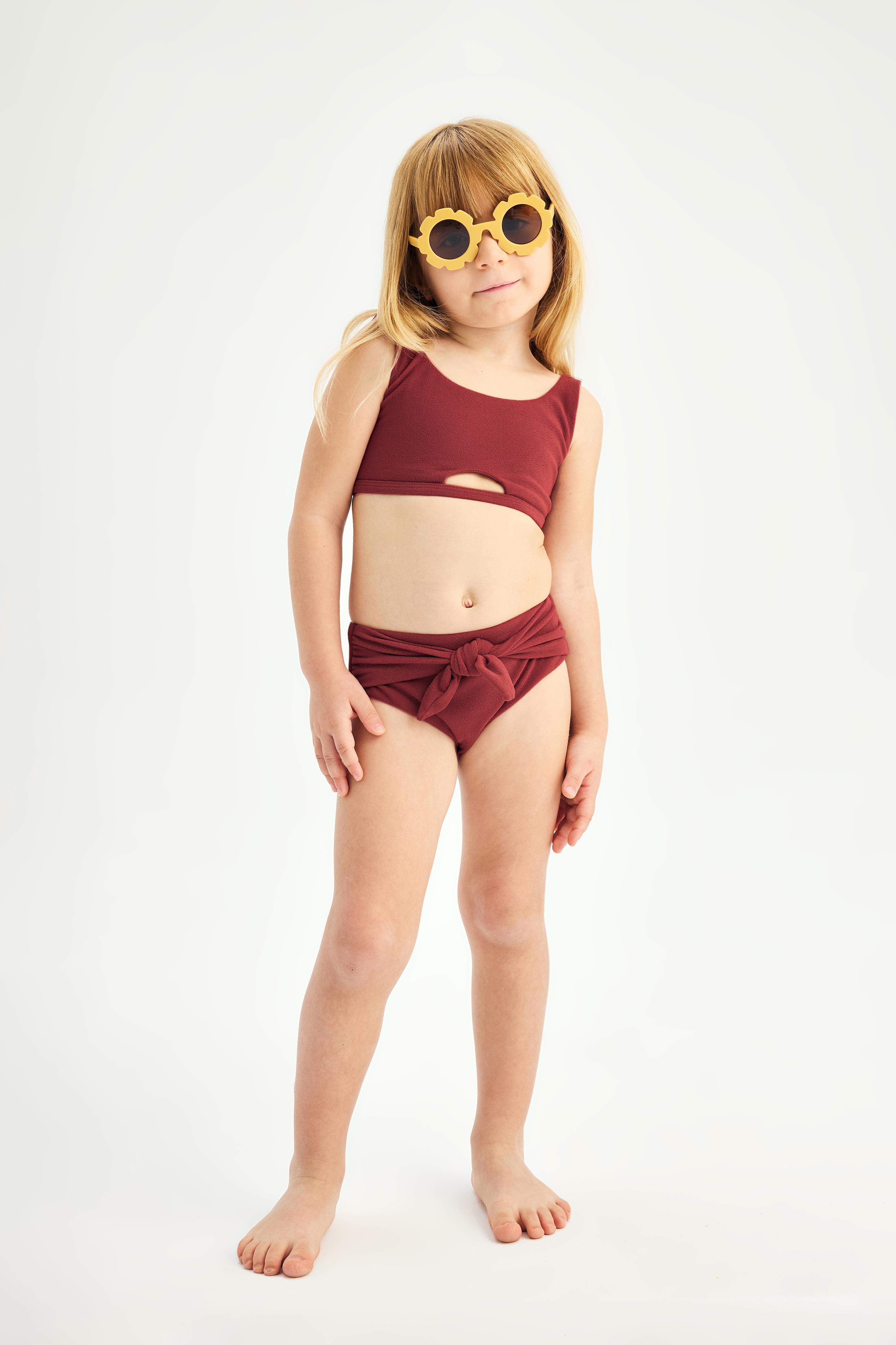 Amelia Cut Out Detaylı Havlu Dokulu Çocuk Bikini Takımı