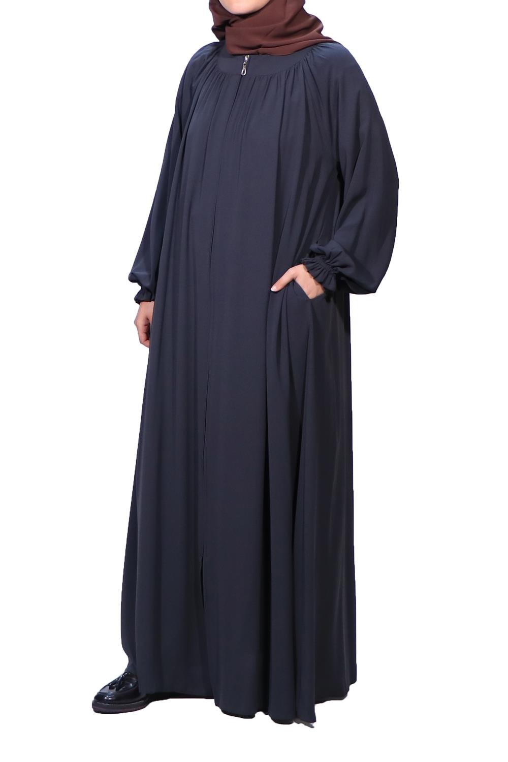 Yakadan Büzgülü Ferace Medine İpeği- Kahve Ferace