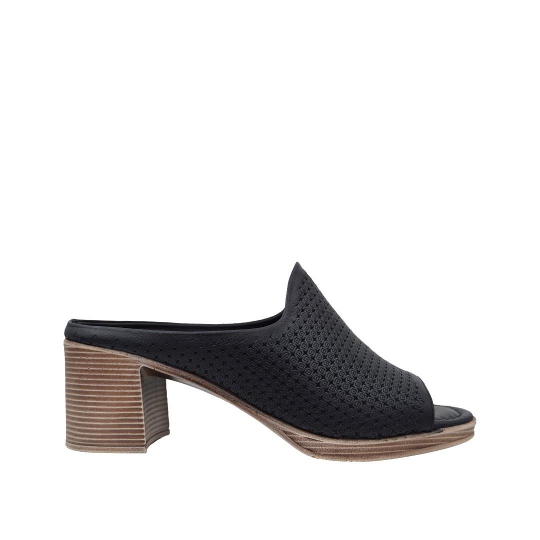 KategorisizOrtopedia Kadın Hakiki Deri Dolgu Topuklu Terlik 2197 SİYAH