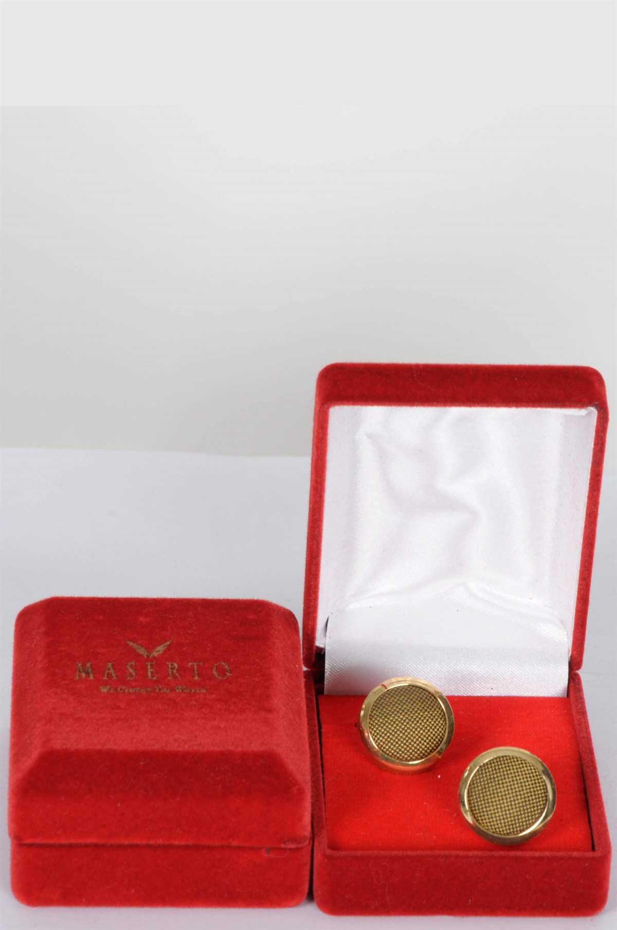 Maserto Klasik Altın Sarısı Kol Düğmesi