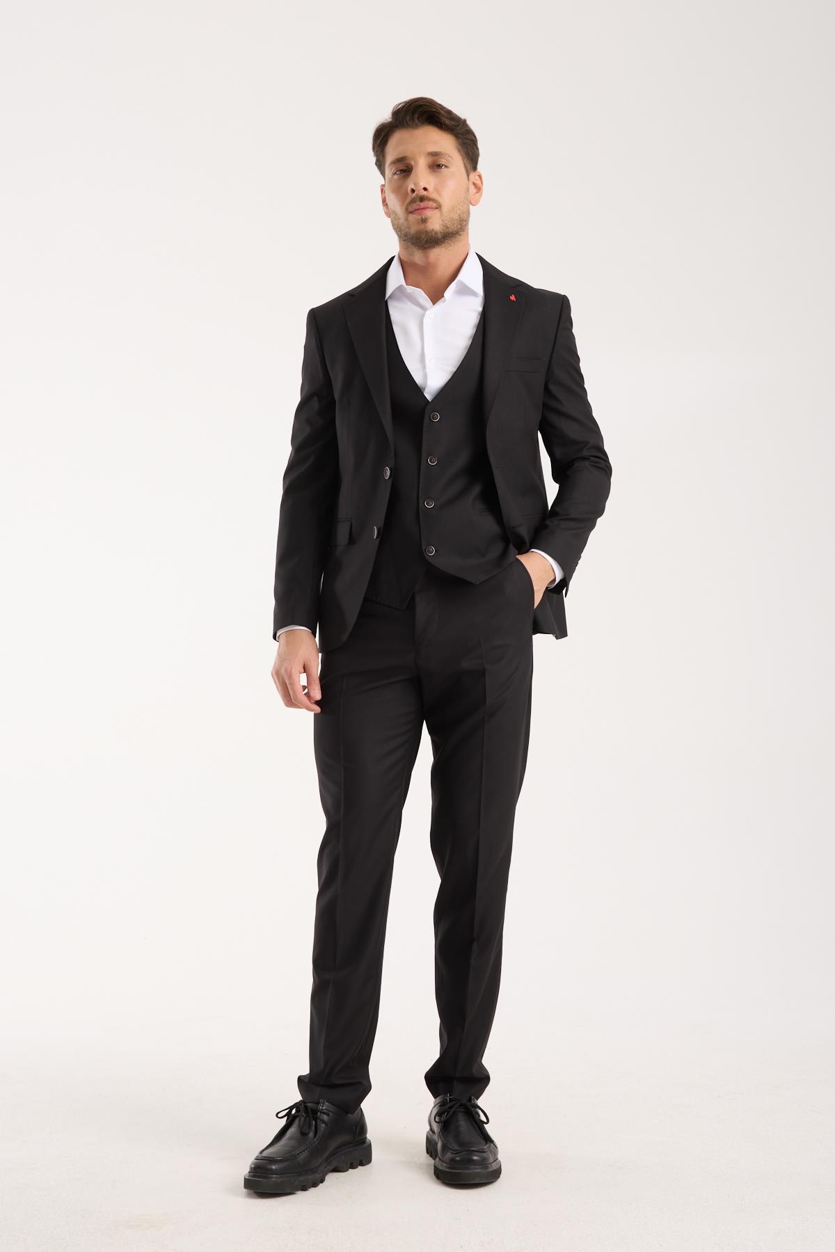 Erkek Siyah Yelekli Klasik Slim Fit Takım Elbise