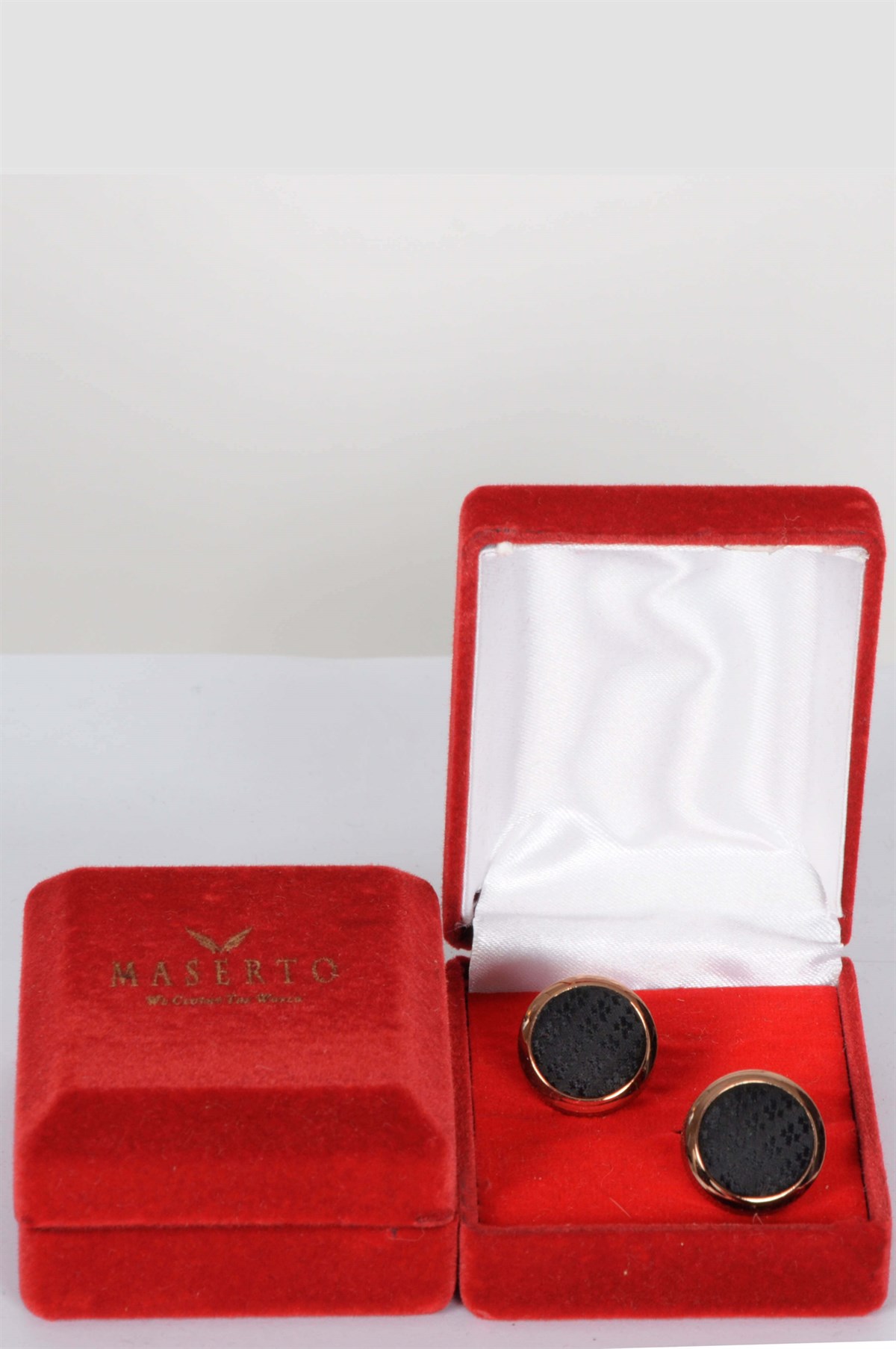 Maserto Klasik Siyah Kol Düğmesi