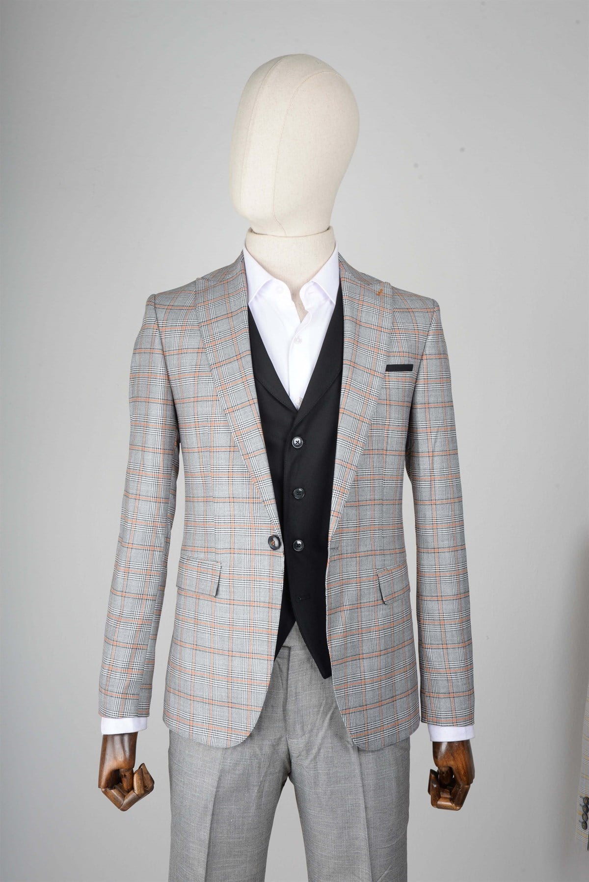 Maserto Slim Fit Gri Yelekli Takım Elbise Ekose Desenli