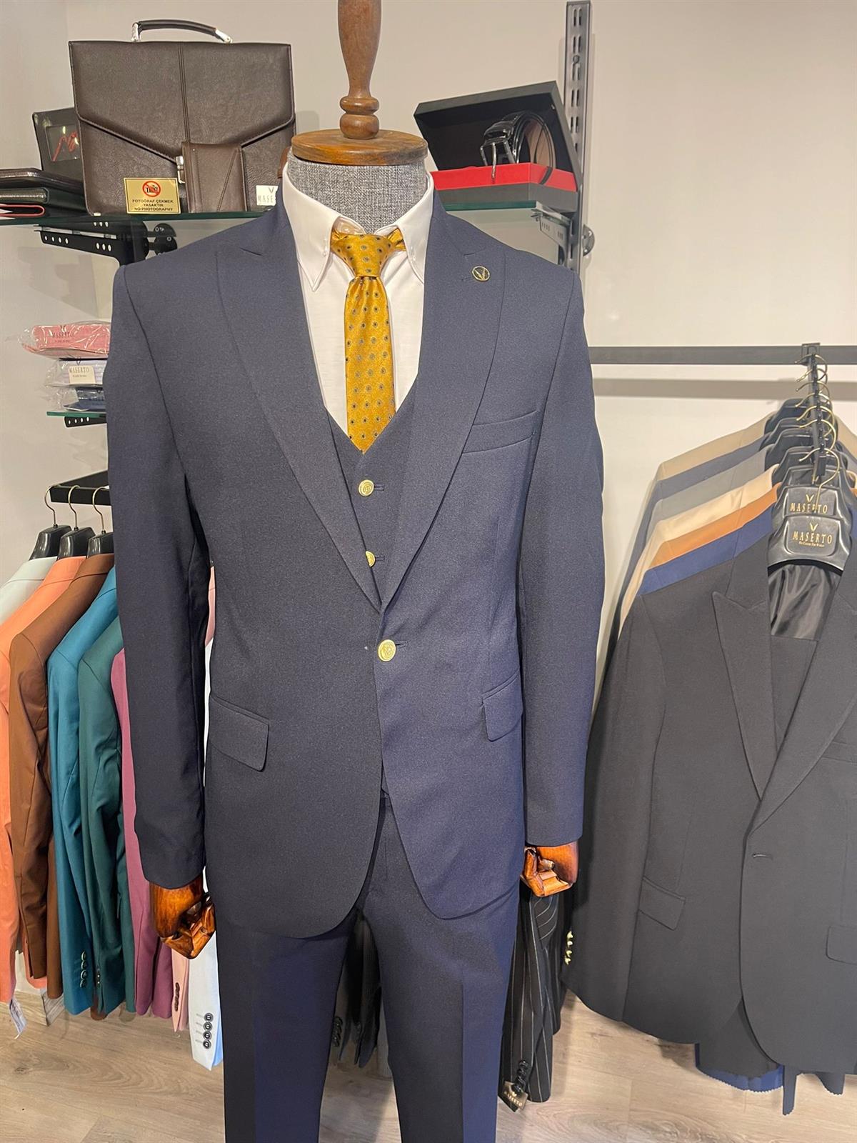 Maserto Slim Fit Takım Elbise Düz Desenli