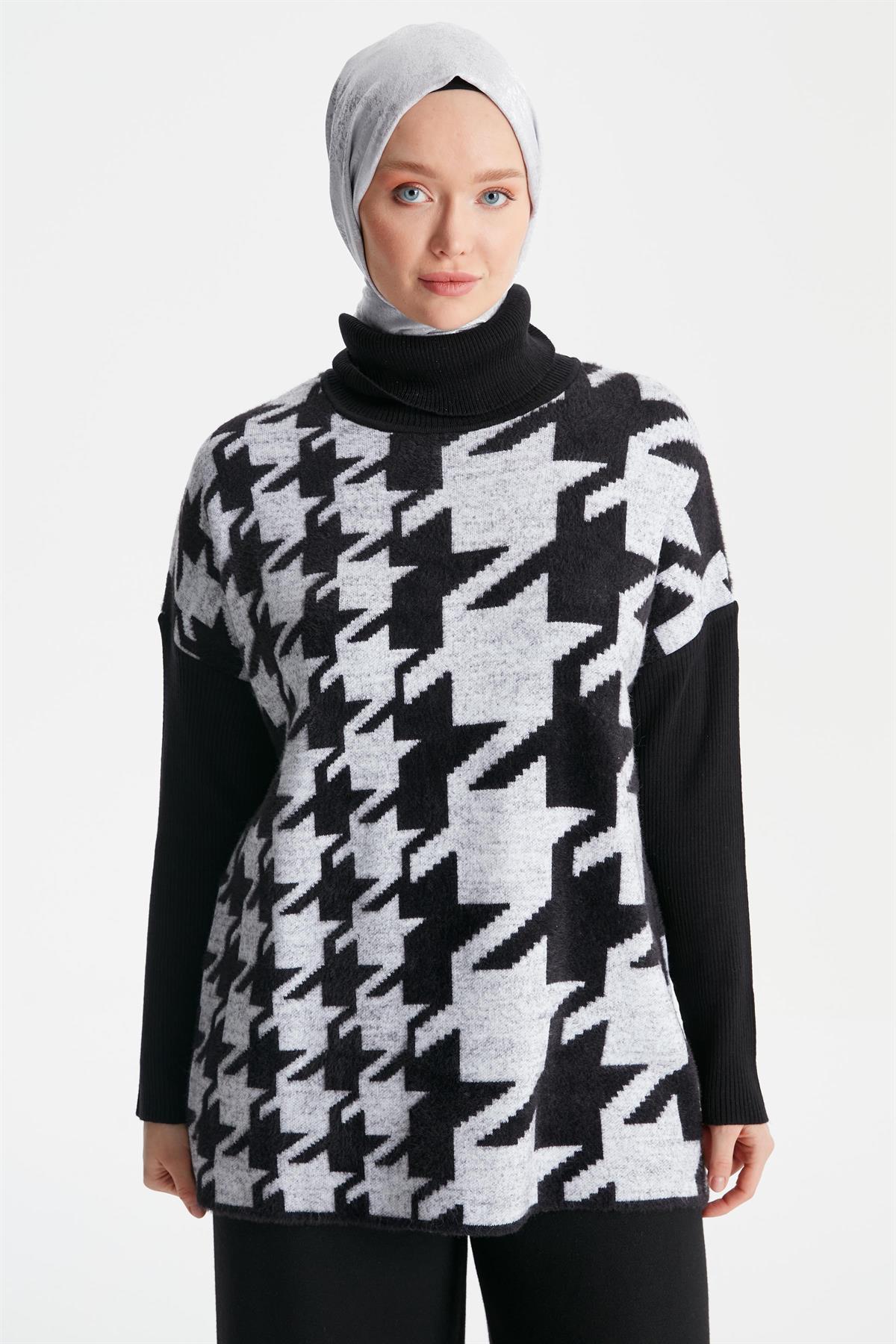 Plus Size Crowbar Pattern Knitwear Tunic - Black