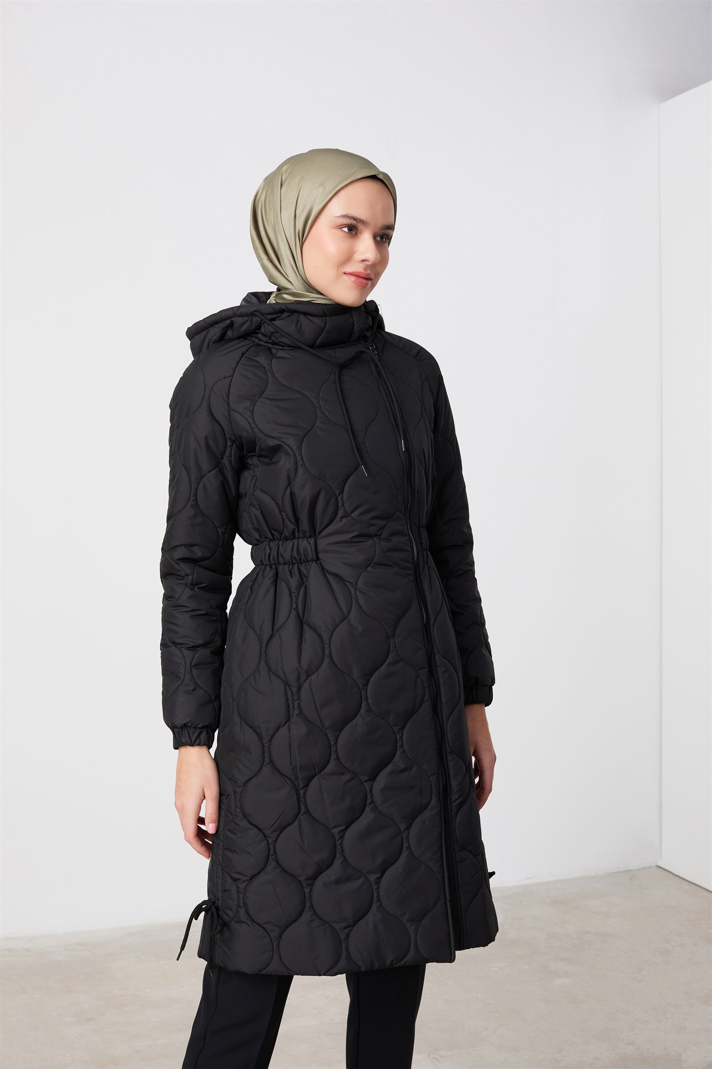 Hooded Zippered Quilted Coat - Black