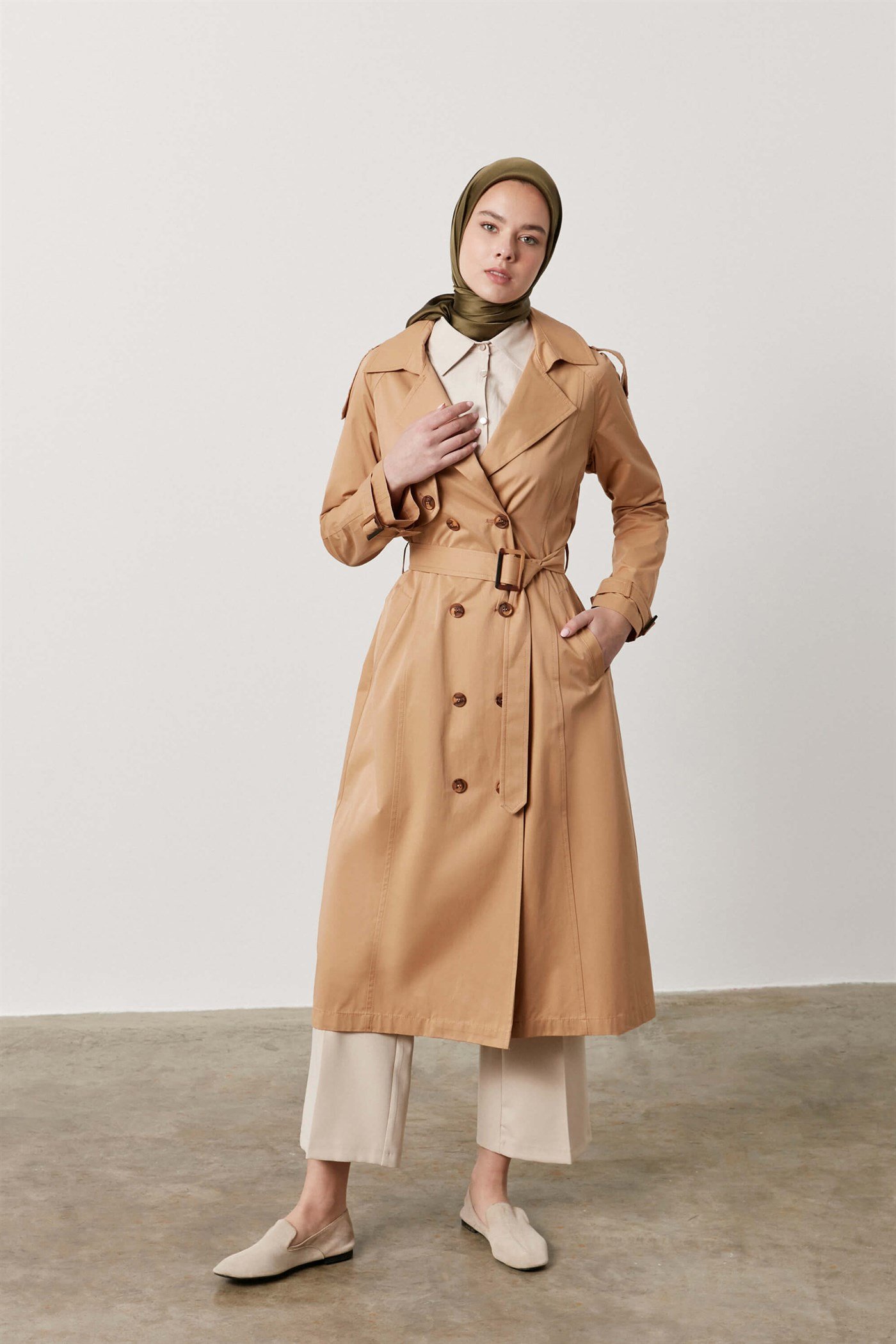 Double Breasted Closure Belt Trench Coat - Camel