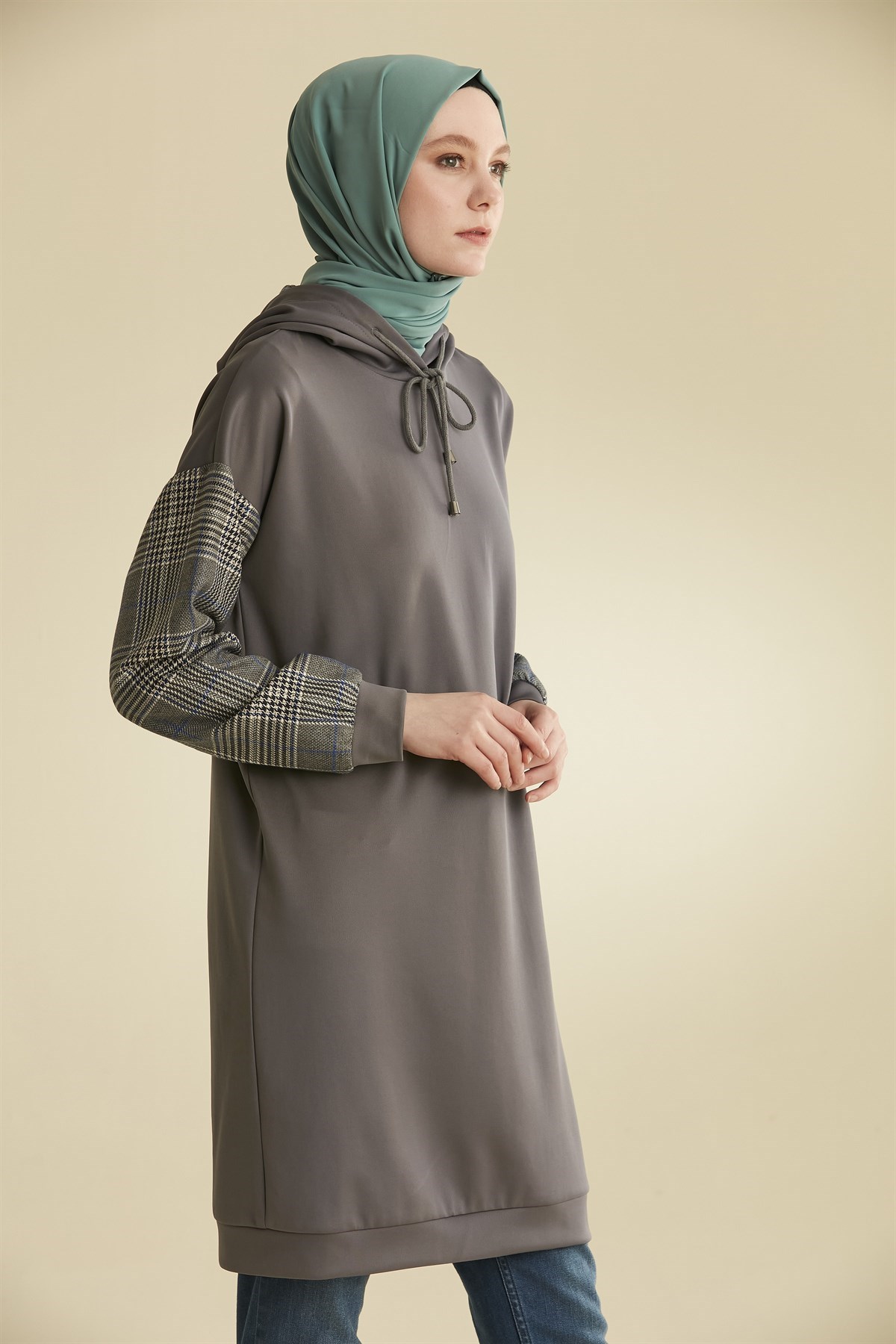 Tuğba Ekose Kollu Sweat - Gri