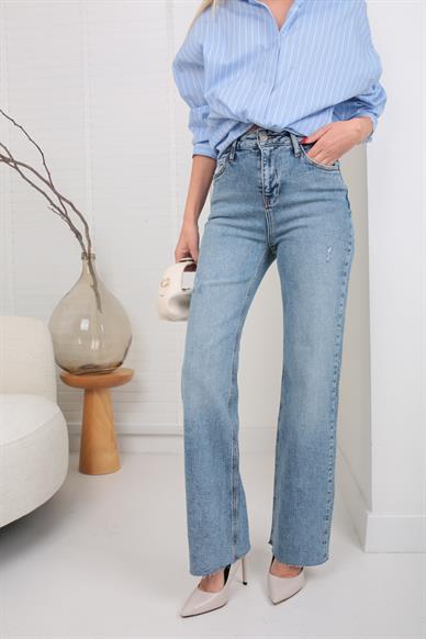 Açık Mavi Tırnaklı Butt Cut Jean (2001-2)