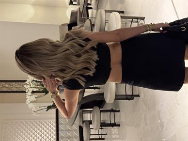 Aksesuarlı Siyah Tasarım Elbise