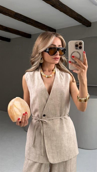 Bağlamalı Yelekli Kırçıllı Camel Takım