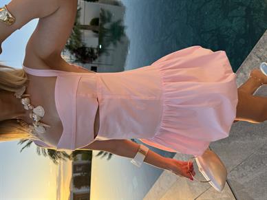 Balon Etekli Dekolteli Pembe Elbise