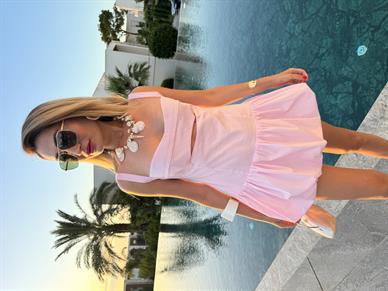 Balon Etekli Dekolteli Pembe Elbise