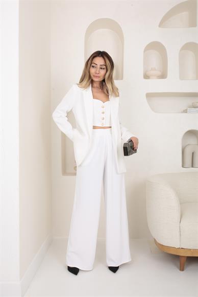 Beyaz Crop Ceketli Üçlü Takım