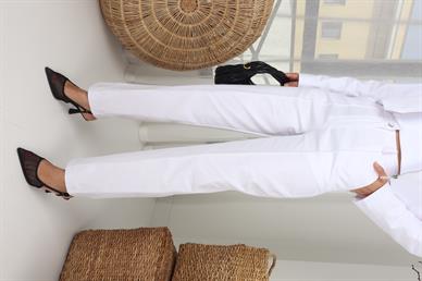 Beyaz Denim Gabardin Takım