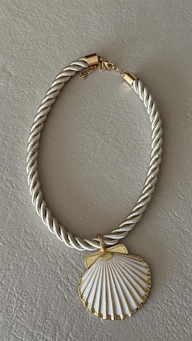 Beyaz Deniz Kabuklu Halat Zincir Kolye