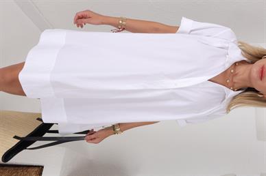 Beyaz Erkek Yaka Kısa Oversize Elbise