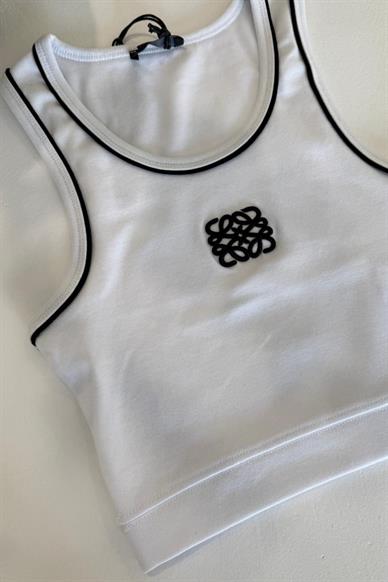 Beyaz Nakışlı Biyeli Crop